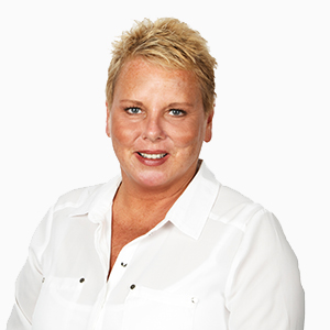 Cyndi Spence, Personal Lines Customer Service Broker, McConville Omni Insurance Brokers in London, Ontario